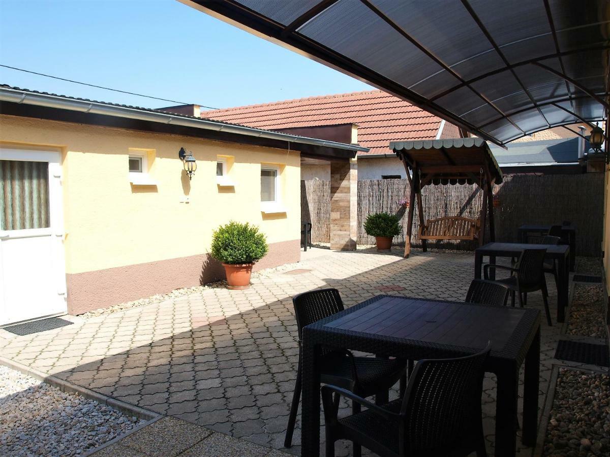 Apartmany Judita Kissová Veľký Meder Exterior foto